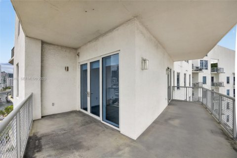 Copropriété à louer à Miami, Floride: 2 chambres, 92.34 m2 № 2076048 - photo 19