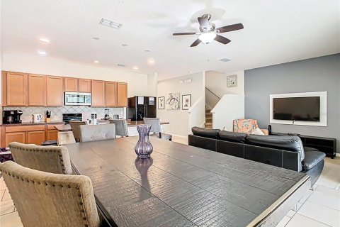 Adosado en venta en Davenport, Florida, 4 dormitorios, 202.9 m2 № 1919022 - foto 23