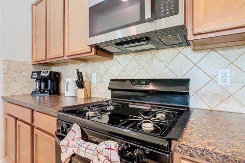 Adosado en venta en Davenport, Florida, 4 dormitorios, 202.9 m2 № 1919022 - foto 17
