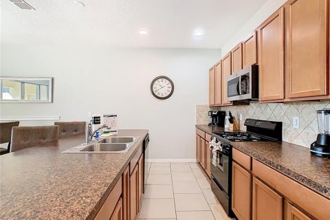 Adosado en venta en Davenport, Florida, 4 dormitorios, 202.9 m2 № 1919022 - foto 16