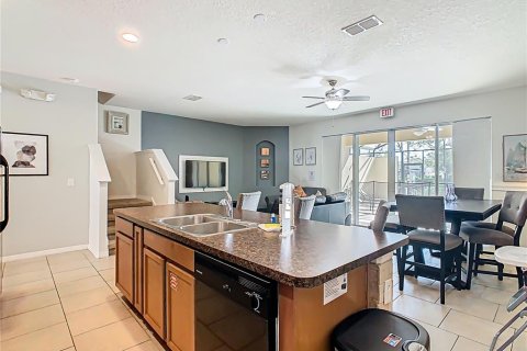 Adosado en venta en Davenport, Florida, 4 dormitorios, 202.9 m2 № 1919022 - foto 19