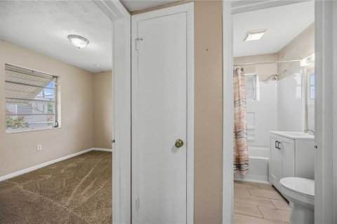 House in Port Charlotte, Florida 2 bedrooms, 88.44 sq.m. № 2212896 - photo 30