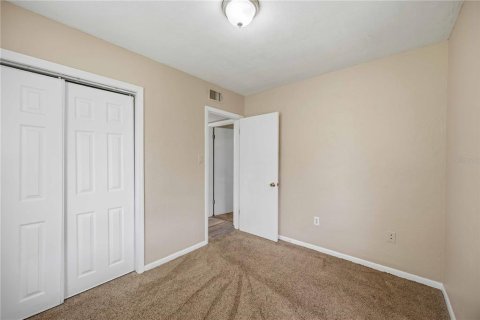 House in Port Charlotte, Florida 2 bedrooms, 88.44 sq.m. № 2212896 - photo 27