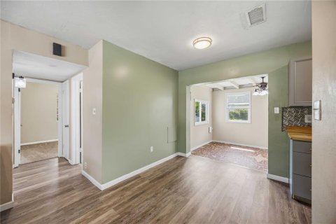 House in Port Charlotte, Florida 2 bedrooms, 88.44 sq.m. № 2212896 - photo 11