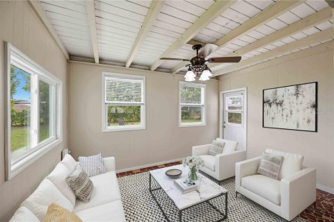 House in Port Charlotte, Florida 2 bedrooms, 88.44 sq.m. № 2212896 - photo 18