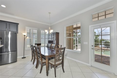 House in Apollo Beach, Florida 4 bedrooms, 302.49 sq.m. № 2228054 - photo 17