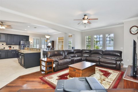 House in Apollo Beach, Florida 4 bedrooms, 302.49 sq.m. № 2228054 - photo 9