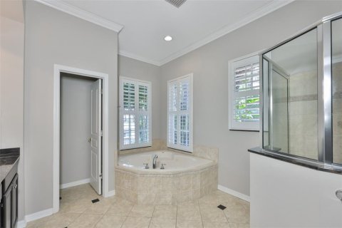 House in Apollo Beach, Florida 4 bedrooms, 302.49 sq.m. № 2228054 - photo 25