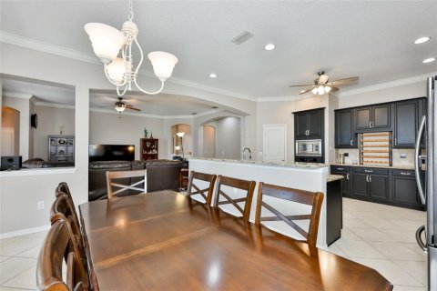 House in Apollo Beach, Florida 4 bedrooms, 302.49 sq.m. № 2228054 - photo 18