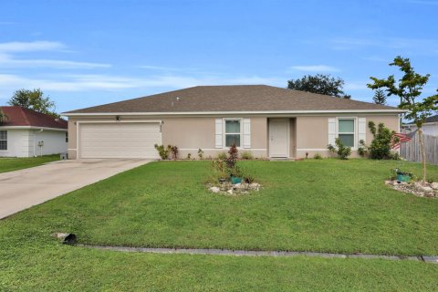 Casa en Port St. Lucie, Florida 4 dormitorios, 198.25 m2 № 2384557