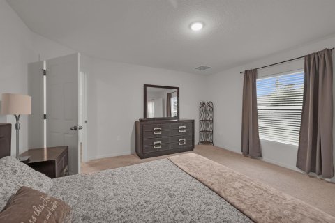 Casa en venta en Port St. Lucie, Florida, 4 dormitorios, 198.25 m2 № 2384557 - foto 9