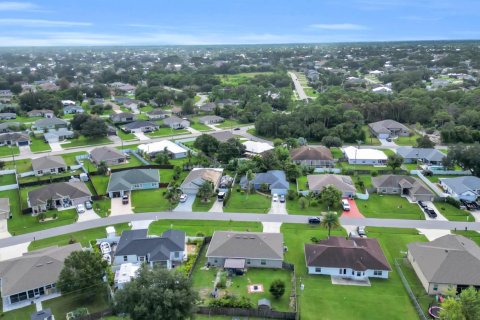 Casa en venta en Port St. Lucie, Florida, 4 dormitorios, 198.25 m2 № 2384557 - foto 18