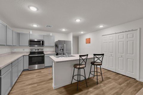 Casa en venta en Port St. Lucie, Florida, 4 dormitorios, 198.25 m2 № 2384557 - foto 3