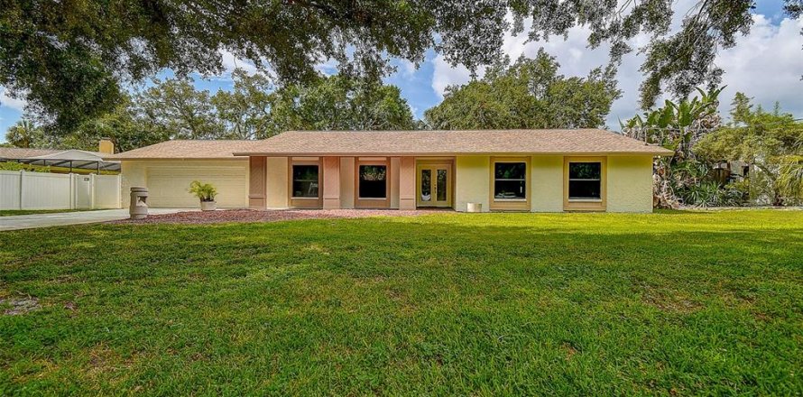 Villa ou maison à Tampa, Floride 3 chambres, 178.19 m2 № 2201720