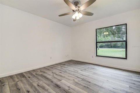 Villa ou maison à vendre à Tampa, Floride: 3 chambres, 178.19 m2 № 2201720 - photo 11