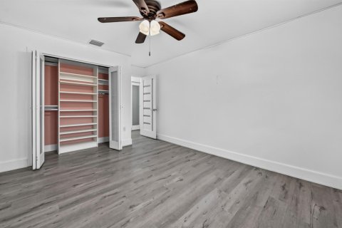House in Miramar, Florida 4 bedrooms, 232.63 sq.m. № 2191926 - photo 29