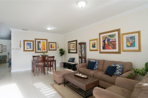 Townhouse in Miami, Florida 3 bedrooms, 176.51 sq.m. № 2041846 - photo 6