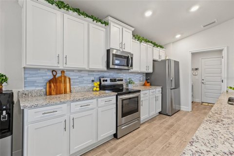 House in Parrish, Florida 3 bedrooms, 183.02 sq.m. № 2339185 - photo 8