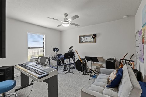 House in Parrish, Florida 3 bedrooms, 183.02 sq.m. № 2339185 - photo 30