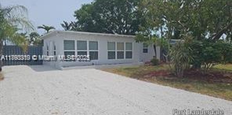 Villa ou maison à Fort Lauderdale, Floride 3 chambres, 102.56 m2 № 1945265