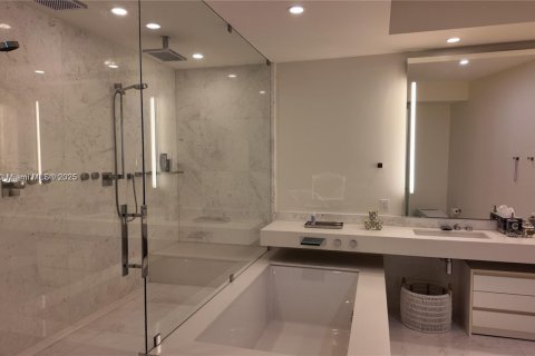 Copropriété à vendre à Sunny Isles Beach, Floride: 4 chambres, 292.64 m2 № 2039826 - photo 27