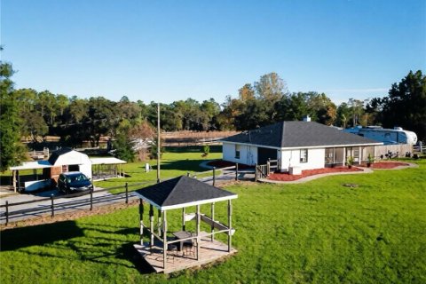 House in Dunnellon, Florida 3 bedrooms, 130.06 sq.m. № 2388756 - photo 3