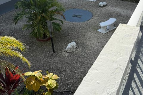 Copropriété à louer à Hialeah, Floride: 2 chambres, 87.14 m2 № 2041619 - photo 14