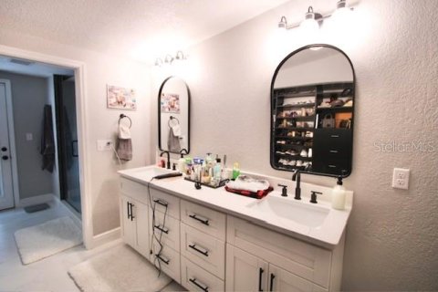 House in Orlando, Florida 2 bedrooms, 134.62 sq.m. № 1810563 - photo 16