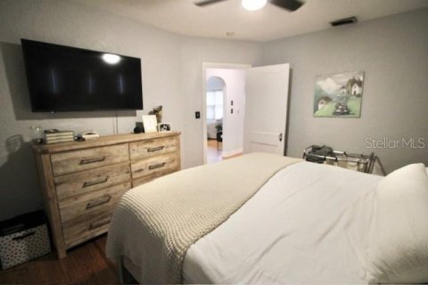 House in Orlando, Florida 2 bedrooms, 134.62 sq.m. № 1810563 - photo 15