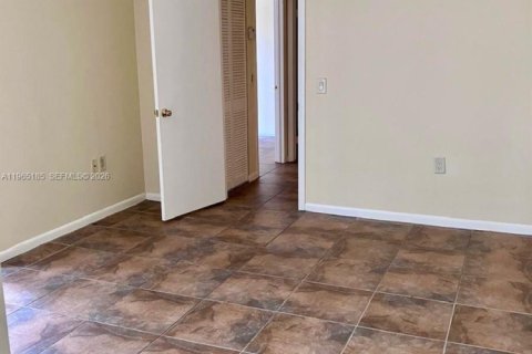 Купить таунхаус в Ривьера-Бич, Флорида 2 спальни, 114.83м2, № 2026494 - фото 14