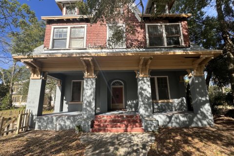 House in Jacksonville, Florida 4 bedrooms, 300.72 sq.m. № 872934 - photo 1