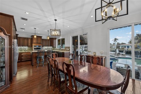 House in Pompano Beach, Florida 4 bedrooms, 183.48 sq.m. № 2030516 - photo 21