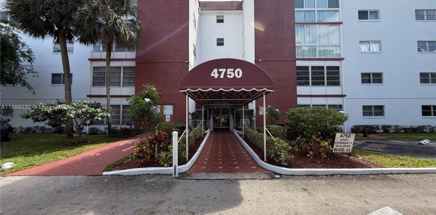 Condo in Lauderhill, Florida, 1 bedroom  № 1951613