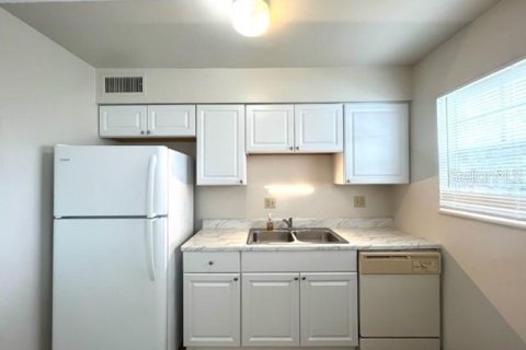 Copropriété à louer à Orlando, Floride: 2 chambres, 83.24 m2 № 2406744 - photo 11