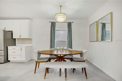 Villa ou maison à vendre à Davenport, Floride: 4 chambres, 269.7 m2 № 2339197 - photo 18