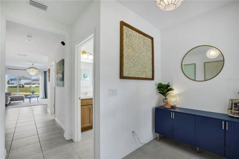 Villa ou maison à vendre à Davenport, Floride: 4 chambres, 269.7 m2 № 2339197 - photo 5