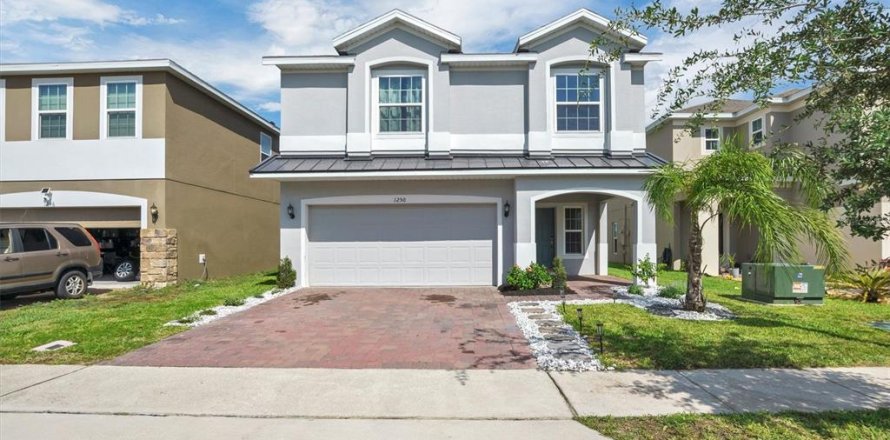 Villa ou maison à Davenport, Floride 4 chambres, 269.7 m2 № 2339197
