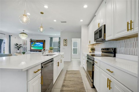 Villa ou maison à vendre à Davenport, Floride: 4 chambres, 269.7 m2 № 2339197 - photo 17