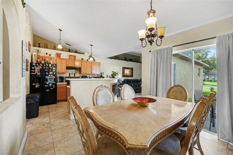 Casa en venta en Kissimmee, Florida, 4 dormitorios, 160.72 m2 № 2203514 - foto 10