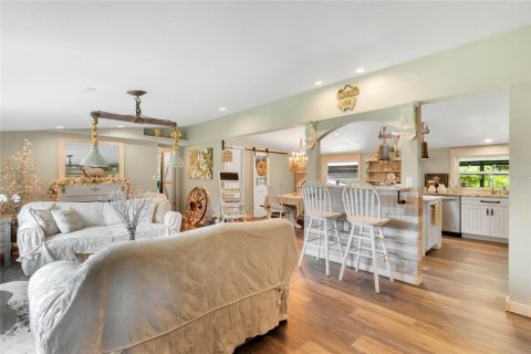 Appartement à louer à Howey-in-the-Hills, Floride: 3 chambres, 171.68 m2 № 2418609 - photo 12
