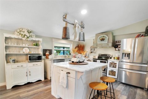 Appartement à louer à Howey-in-the-Hills, Floride: 3 chambres, 171.68 m2 № 2418609 - photo 5