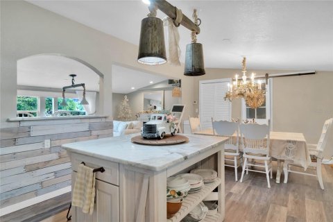 Appartement à louer à Howey-in-the-Hills, Floride: 3 chambres, 171.68 m2 № 2418609 - photo 6