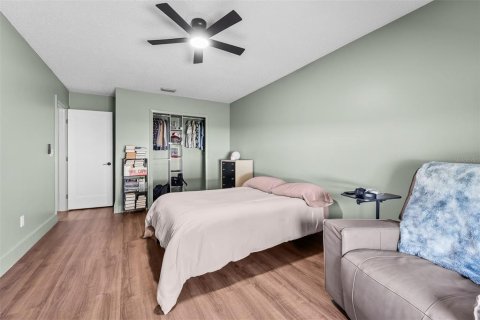 House in Edgewater, Florida 4 bedrooms, 174.19 sq.m. № 2216321 - photo 30