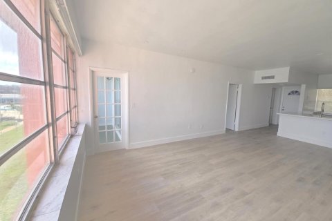Купить кондоминиум в Майами, Флорида 1 комната, 73.67м2, № 2146312 - фото 13