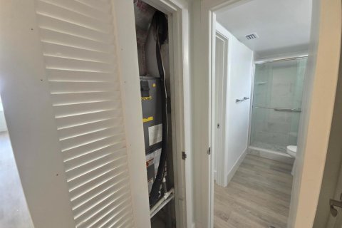 Купить кондоминиум в Майами, Флорида 1 комната, 73.67м2, № 2146312 - фото 4