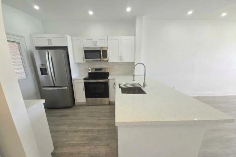 Купить кондоминиум в Майами, Флорида 1 комната, 73.67м2, № 2146312 - фото 5