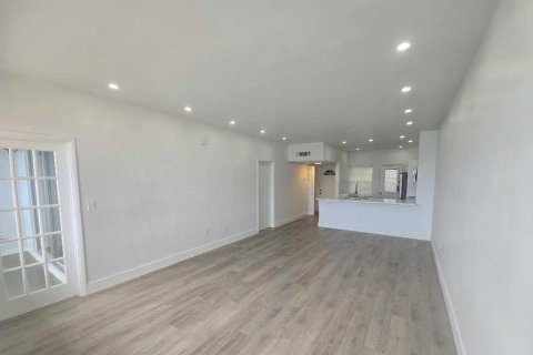 Купить кондоминиум в Майами, Флорида 1 комната, 73.67м2, № 2146312 - фото 15