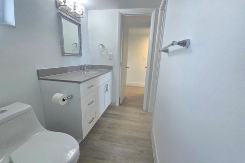 Купить кондоминиум в Майами, Флорида 1 комната, 73.67м2, № 2146312 - фото 28