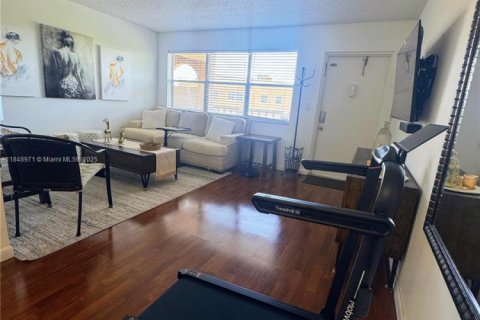 Copropriété à vendre à Sunrise, Floride: 1 chambre, 54.81 m2 № 1850726 - photo 6