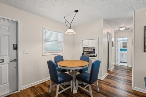 Copropriété à vendre à Bradenton, Floride: 2 chambres, 86.31 m2 № 1808188 - photo 10